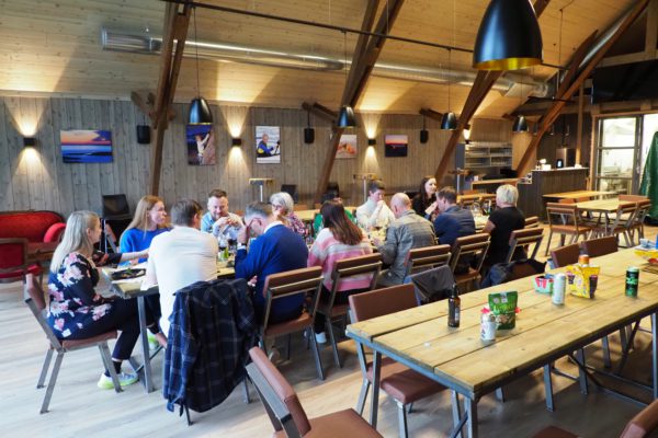 Restaurant møte og kurslokale på Base Camå Vega